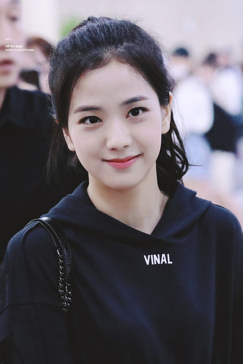 Photo of JISOO