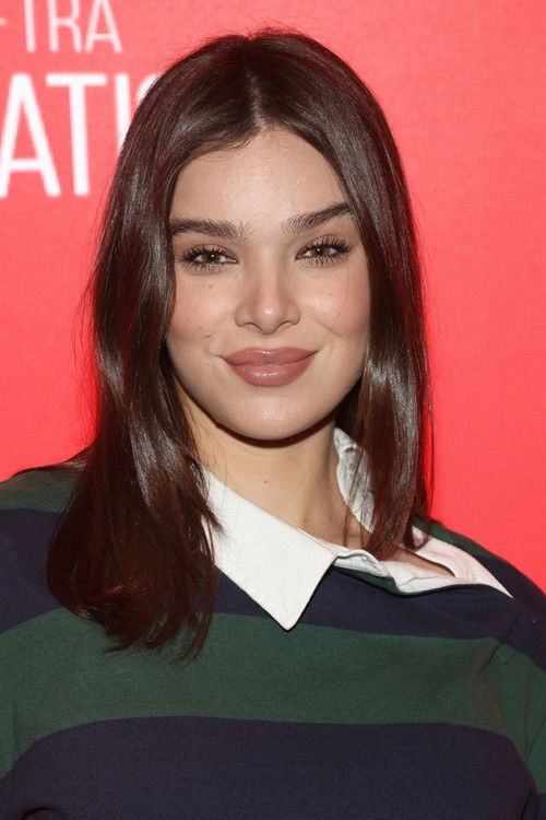 Photo of Hailee Steinfeld