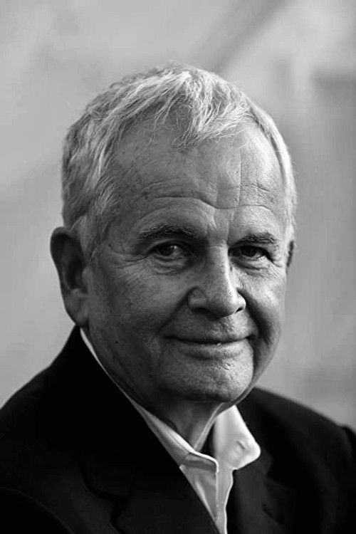 Photo of Ian Holm