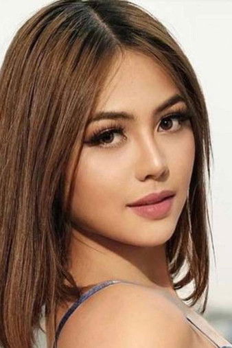 Photo of Tiffany Grey