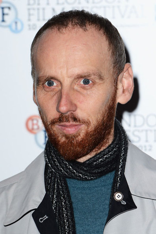Photo of Ewen Bremner
