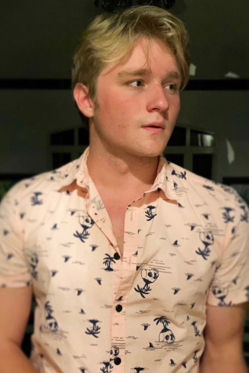 Photo of Lucas Harmon