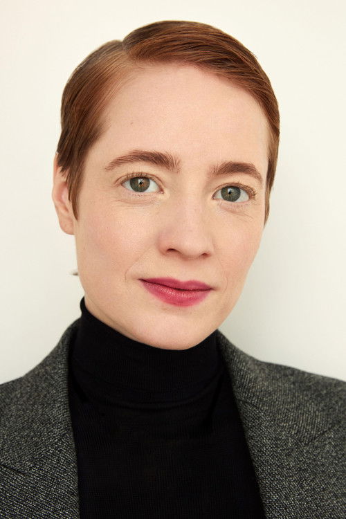 Photo of Leonie Benesch