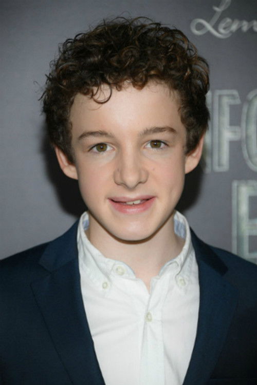 Photo of Louis Hynes