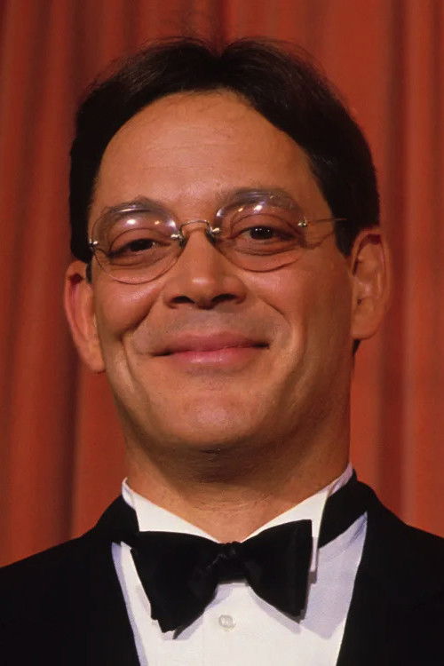 Photo of Raúl Juliá