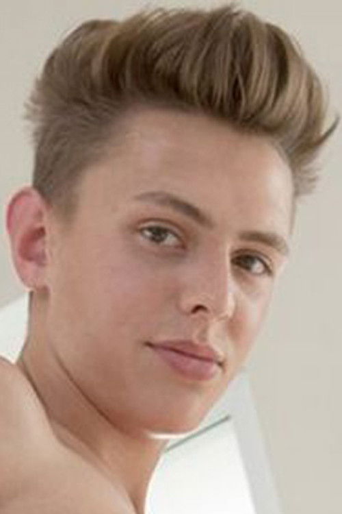 Photo of Justin Saradon