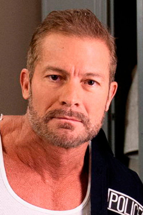 Photo of Greg Dixxon