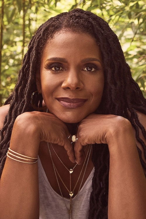 Photo of Audra McDonald