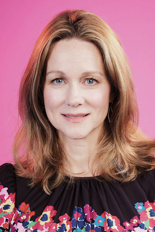 Photo of Laura Linney