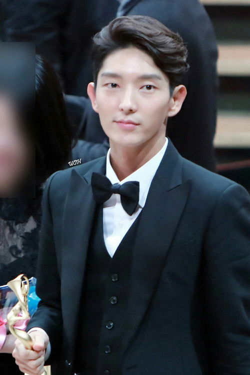 Photo of Lee Joon-gi