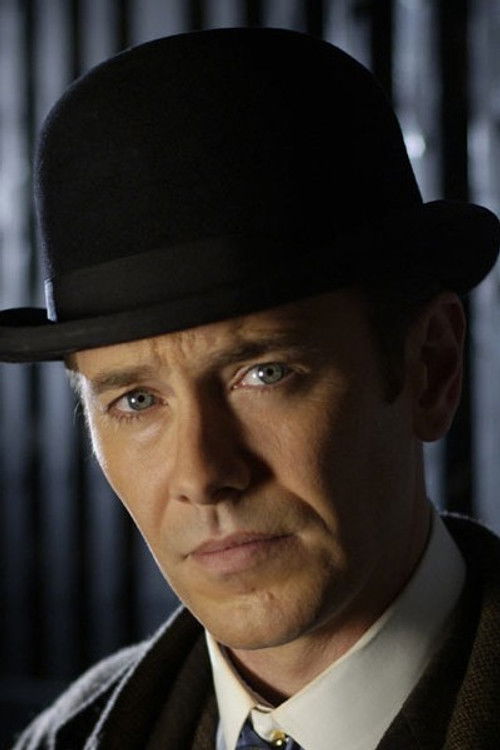 Photo of Peter Outerbridge