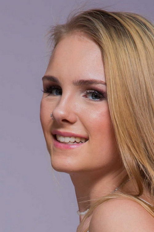 Photo of Natalie Knight