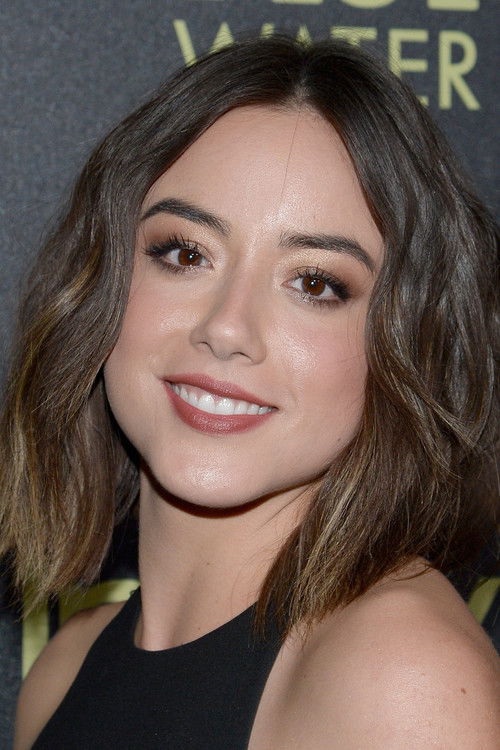Photo of Chloe Bennet