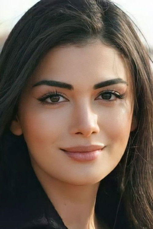 Photo of Özge Yağız