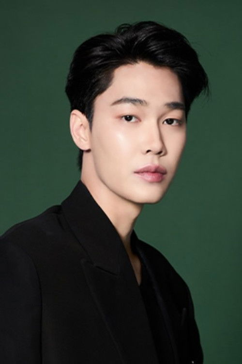 Photo of Jirawat Sutivanichsak