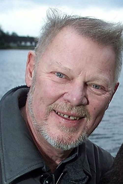 Photo of Frits Helmuth