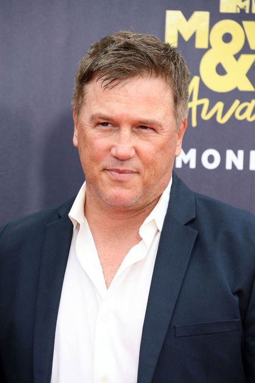 Photo of Lochlyn Munro