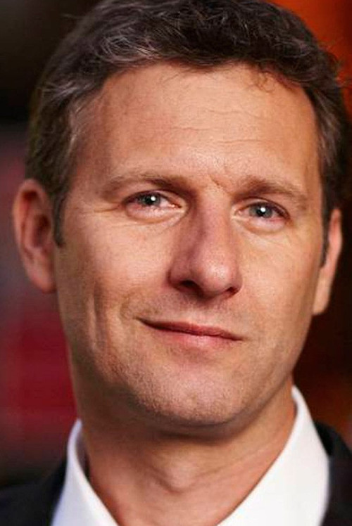 Photo of Adam Hills