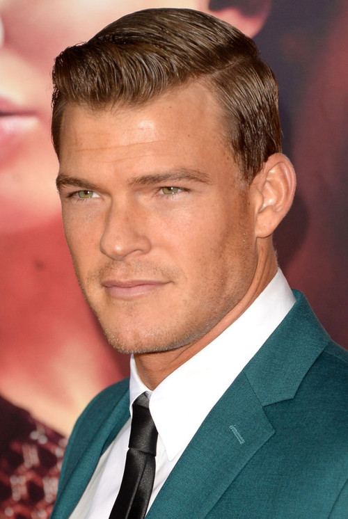 Photo of Alan Ritchson