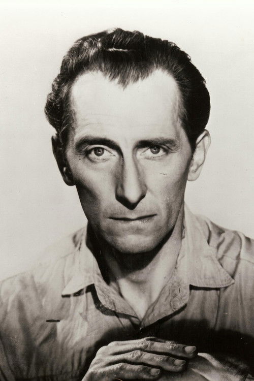 Photo of Peter Cushing