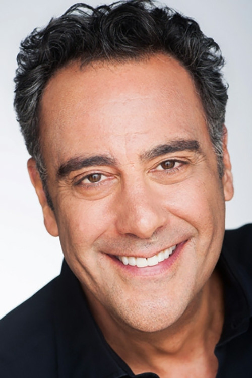 Photo of Brad Garrett