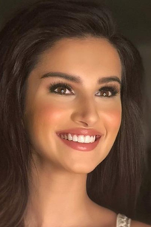 Photo of Tara Sutaria