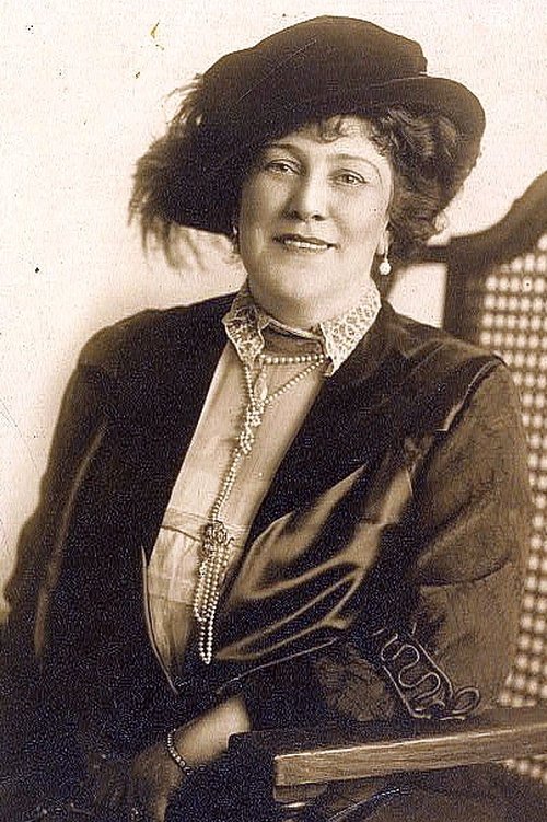 Photo of Alison Skipworth