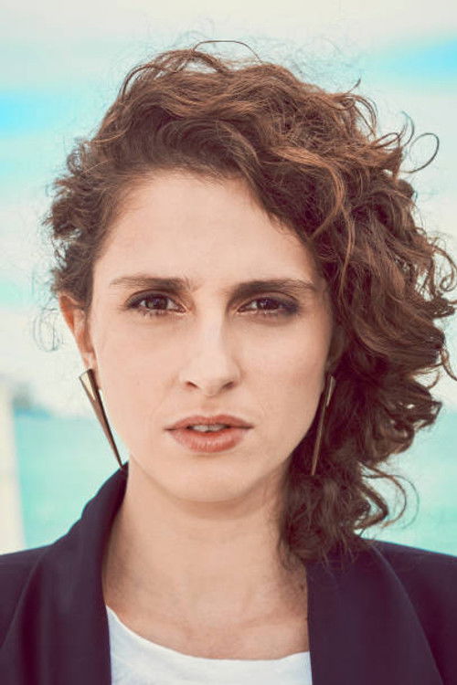 Photo of Carol Duarte