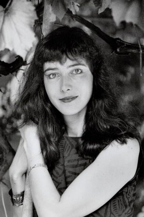 Photo of Linda Griffiths