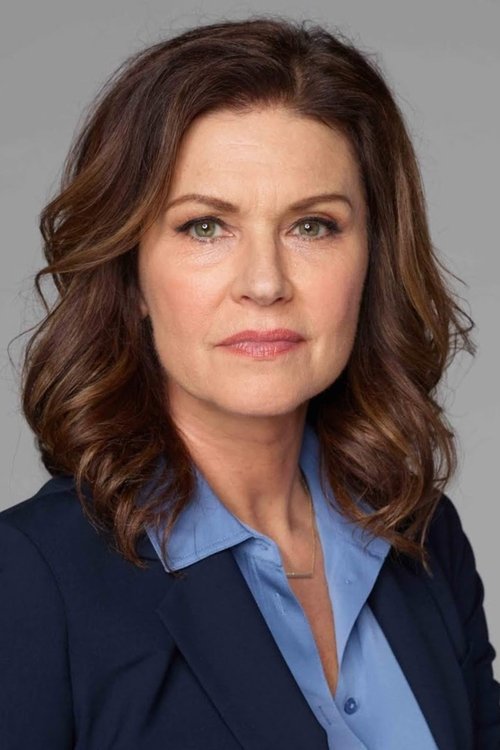 Photo of Wendy Crewson