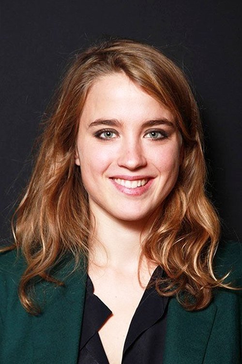 Photo of Adèle Haenel