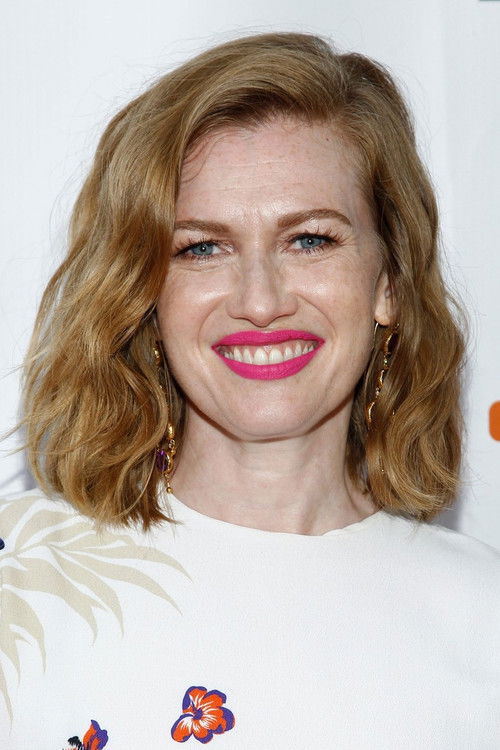 Photo of Mireille Enos