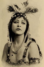 Photo of Charlotte Burton