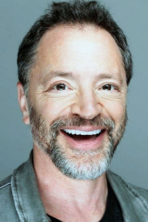 Photo of Joshua Malina