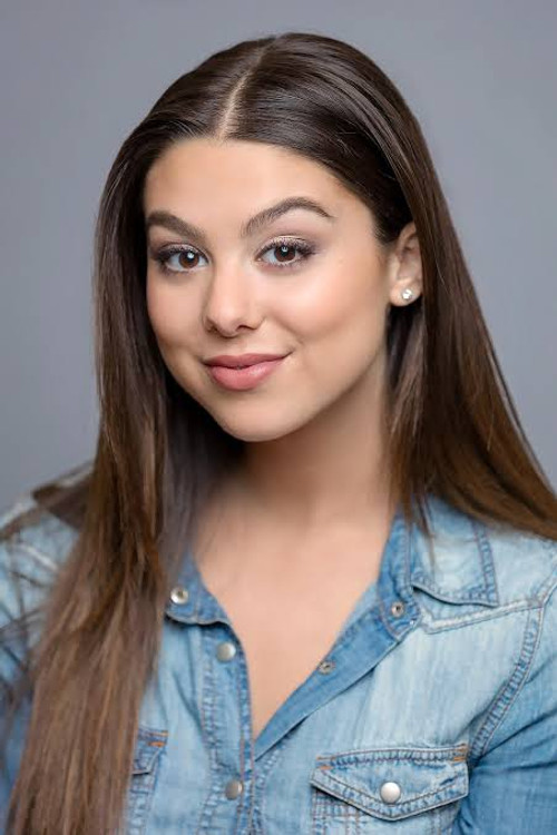 Photo of Kira Kosarin