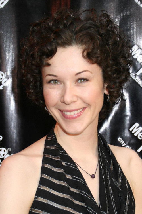 Photo of Shauna MacDonald