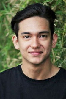 Photo of Adipati Dolken