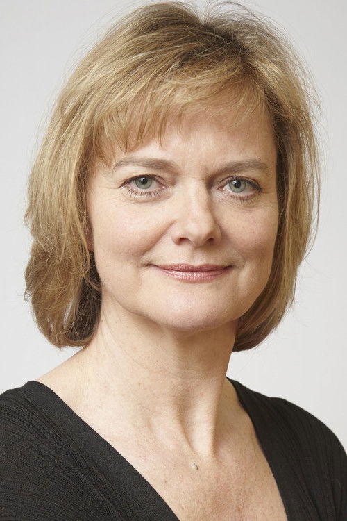 Photo of Sarah Woodward