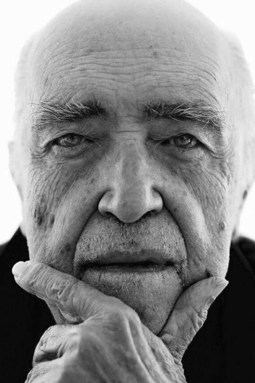 Photo of Oscar Niemeyer