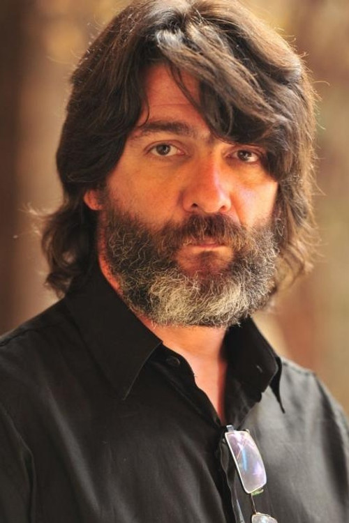 Photo of César Troncoso