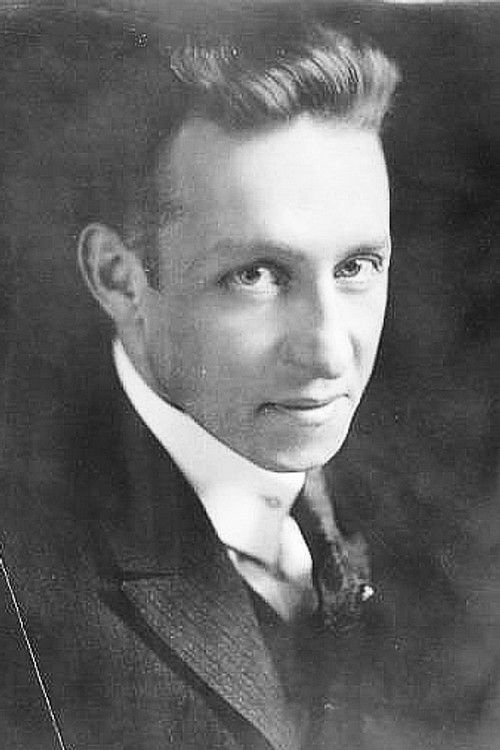 Photo of Raymond Hatton