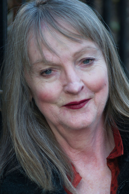 Photo of Heather Lea MacCallum