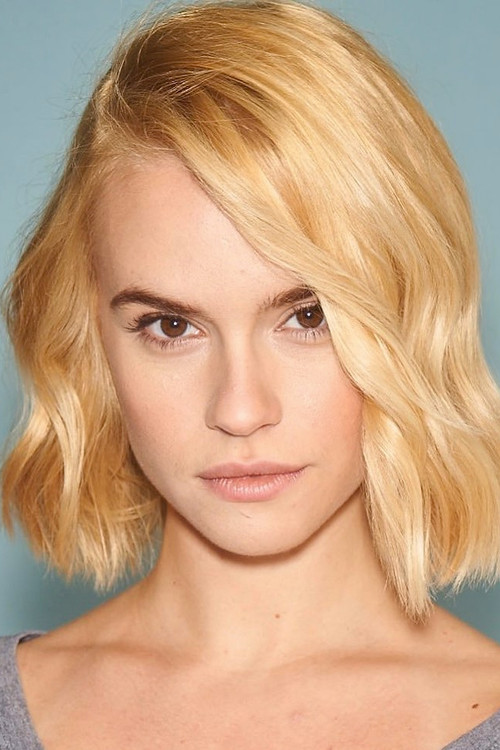 Photo of Ema Horvath