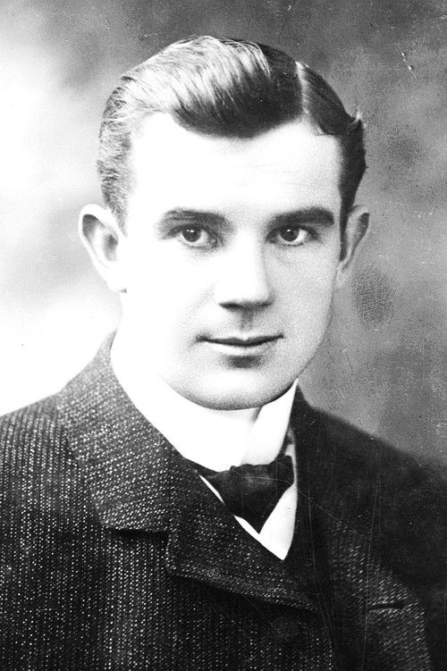 Photo of Lyn Harding