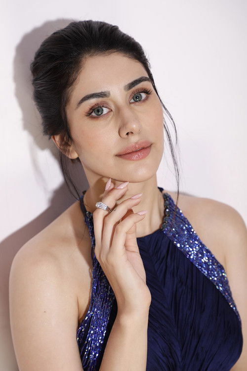 Photo of Hira Warina