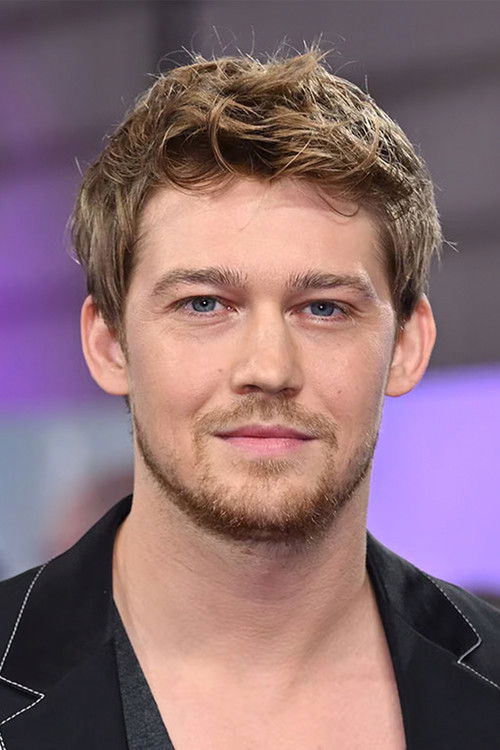 Photo of Joe Alwyn