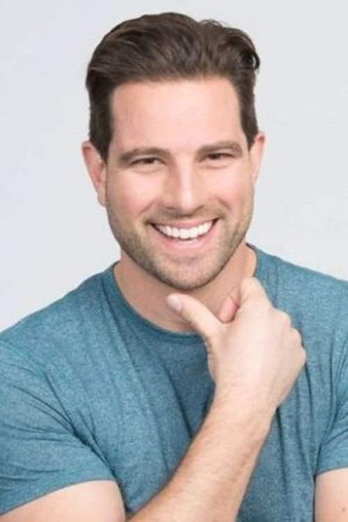 Photo of Scott McGillivray