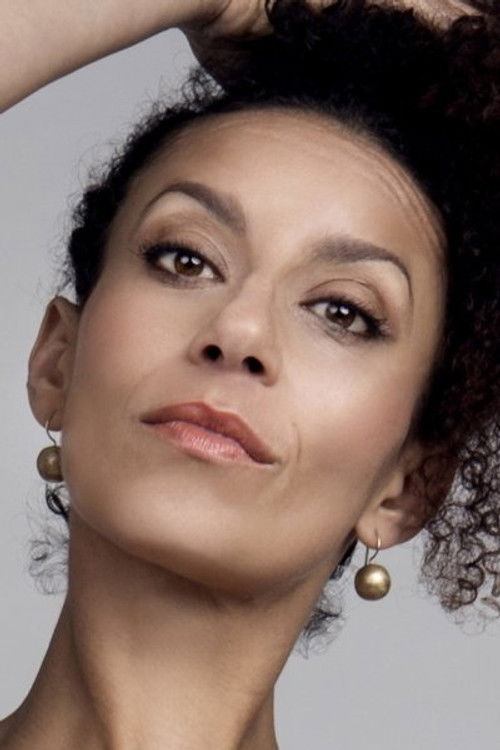 Photo of Laura Allen Müller