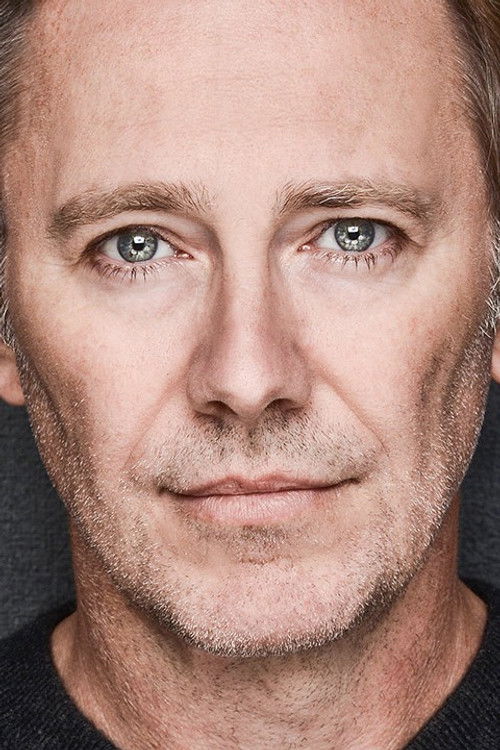 Photo of Peter Outerbridge