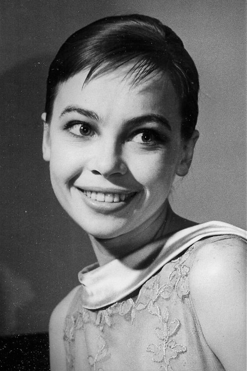 Photo of Leslie Caron